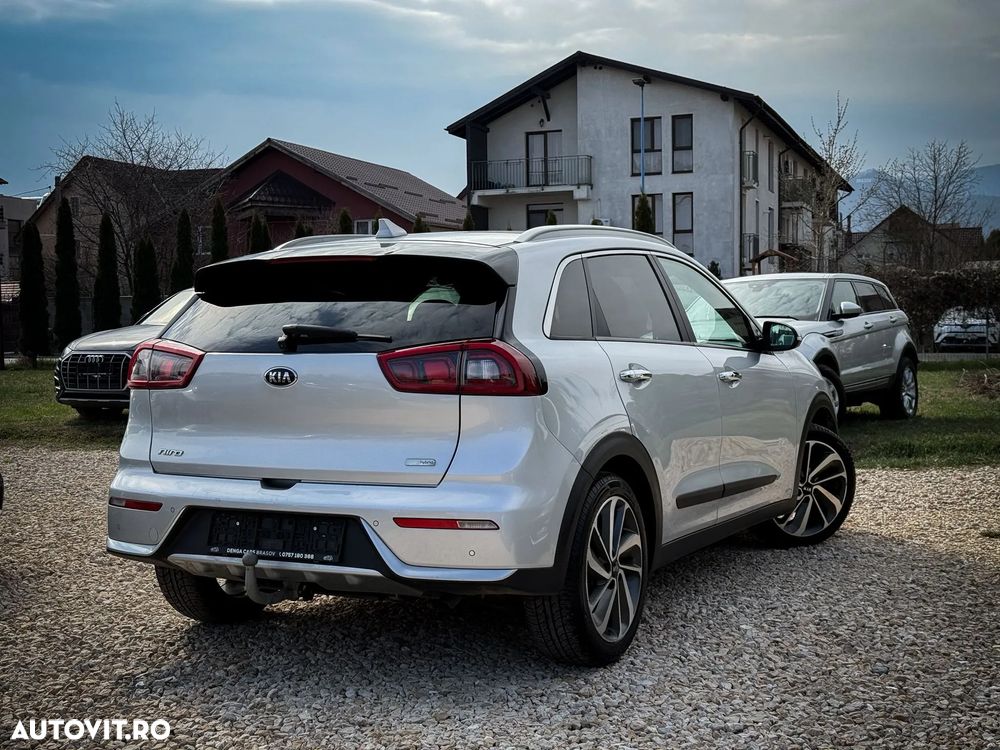 Kia Niro 1.6 GDI HEV 2WD OPF Aut. Edition 7 - 6