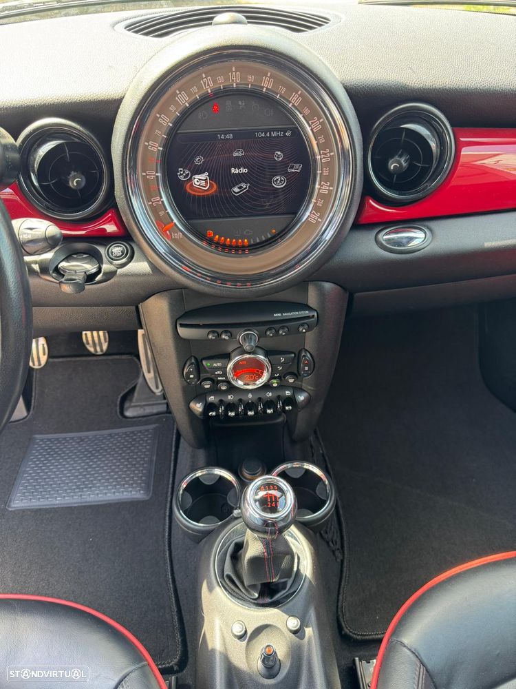 MINI 3 Portas John Cooper Works - 15