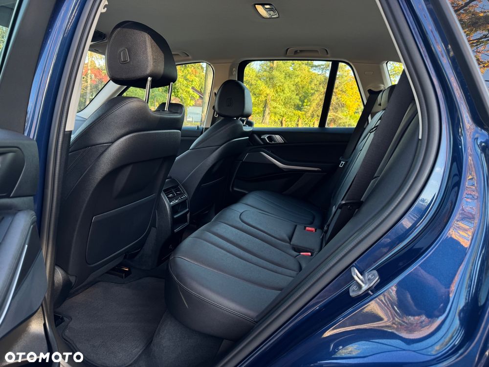 BMW X5 xDrive25d xLine - 22