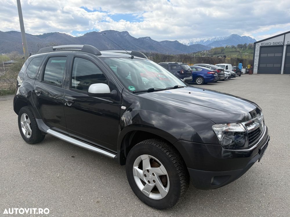 Dacia Duster 1.6 16V 4x4 Prestige - 8