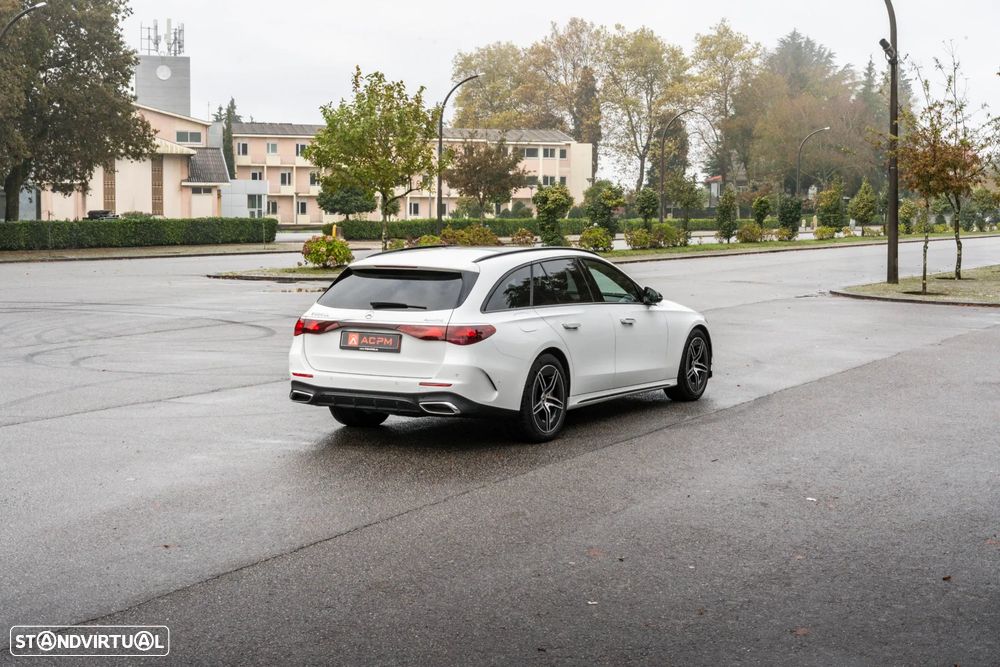 Mercedes-Benz E 300 e 4Matic 9G-TRONIC - 11
