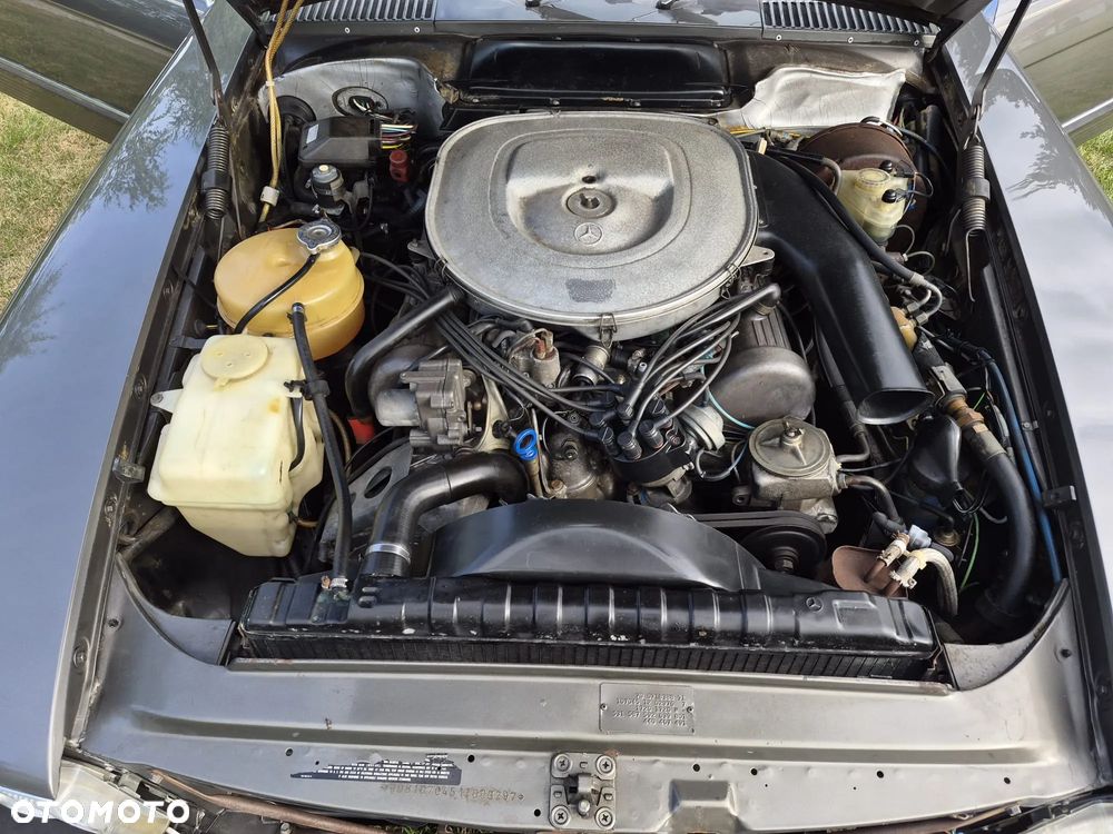Mercedes-Benz SL - 13
