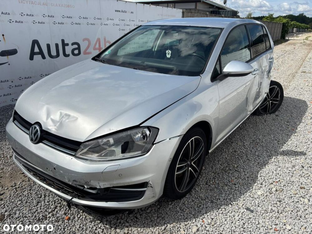 Volkswagen Golf 1.6 TDI DPF Trendline - 2