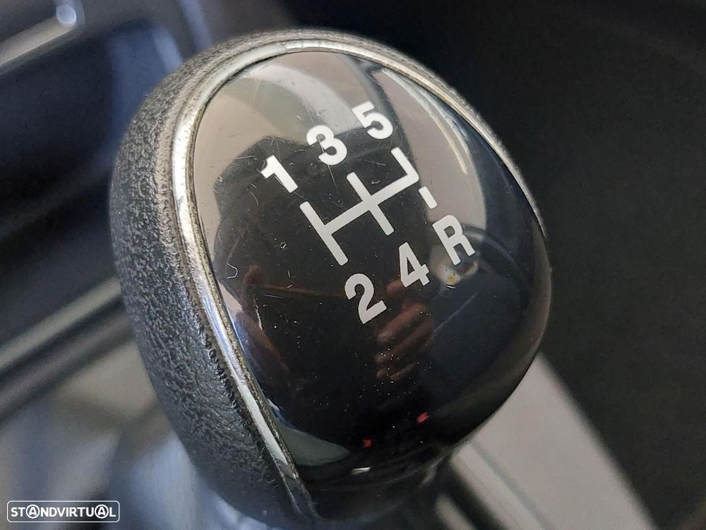 Ford Fiesta 1.0 Ti-VCT Trend - 30