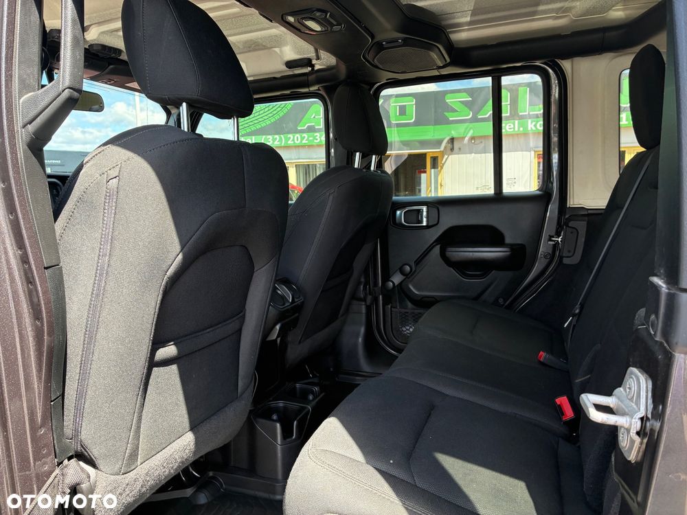 Jeep Wrangler 2.0 T-GDI Hardtop AWD Automatik Sport - 22