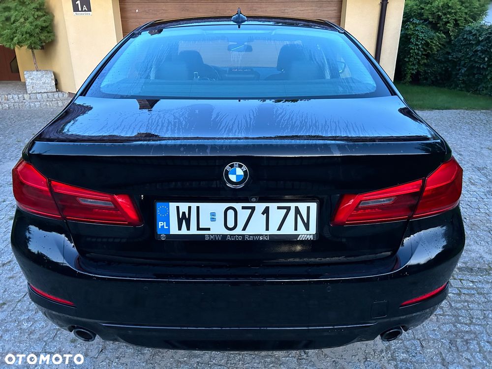 BMW Seria 5 518d Sport Line - 6