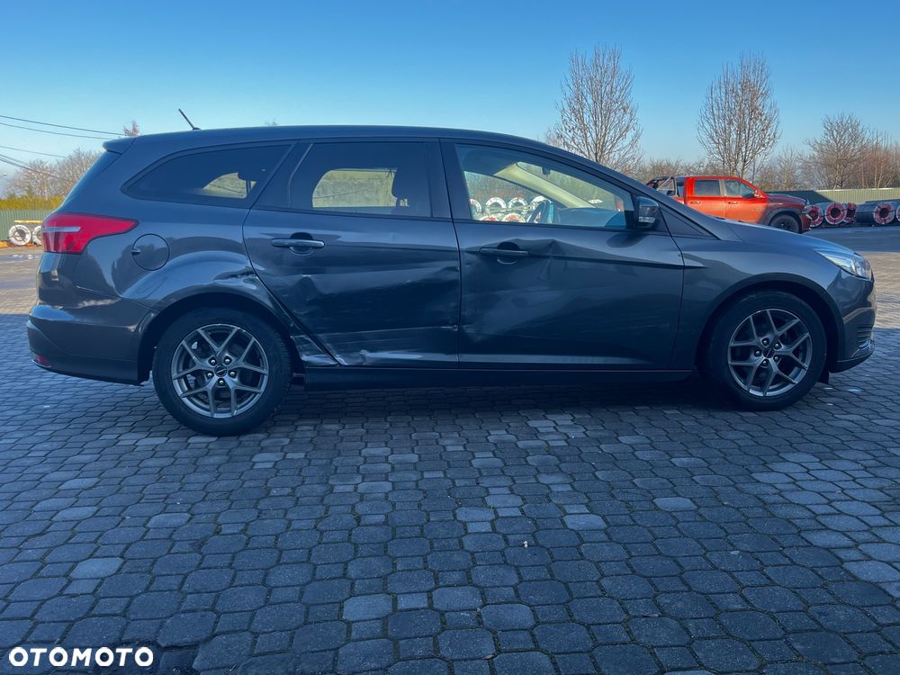 Ford Focus - 5
