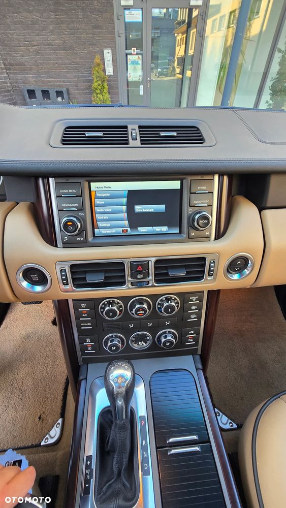 Land Rover Range Rover - 33