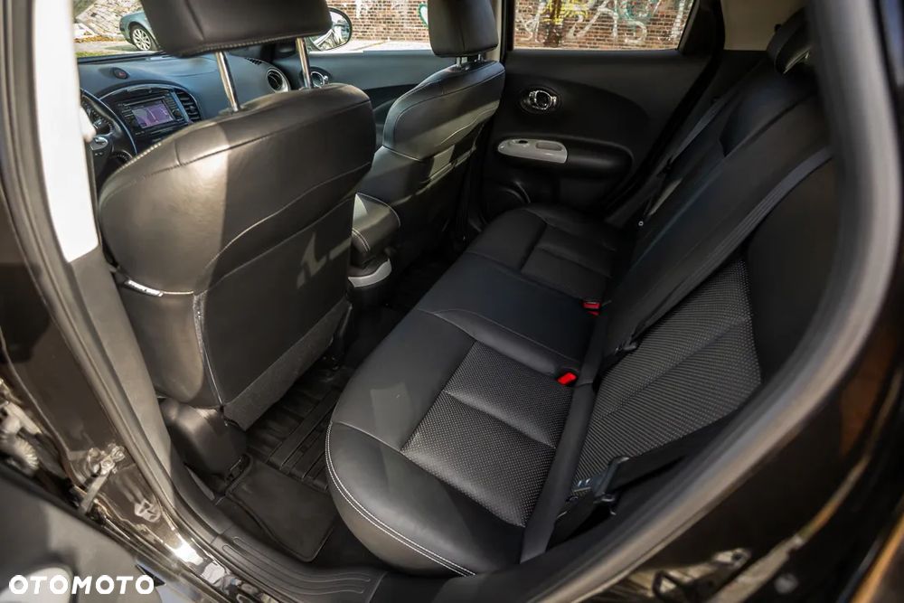 Nissan Juke 1.6 Visia S&S - 11