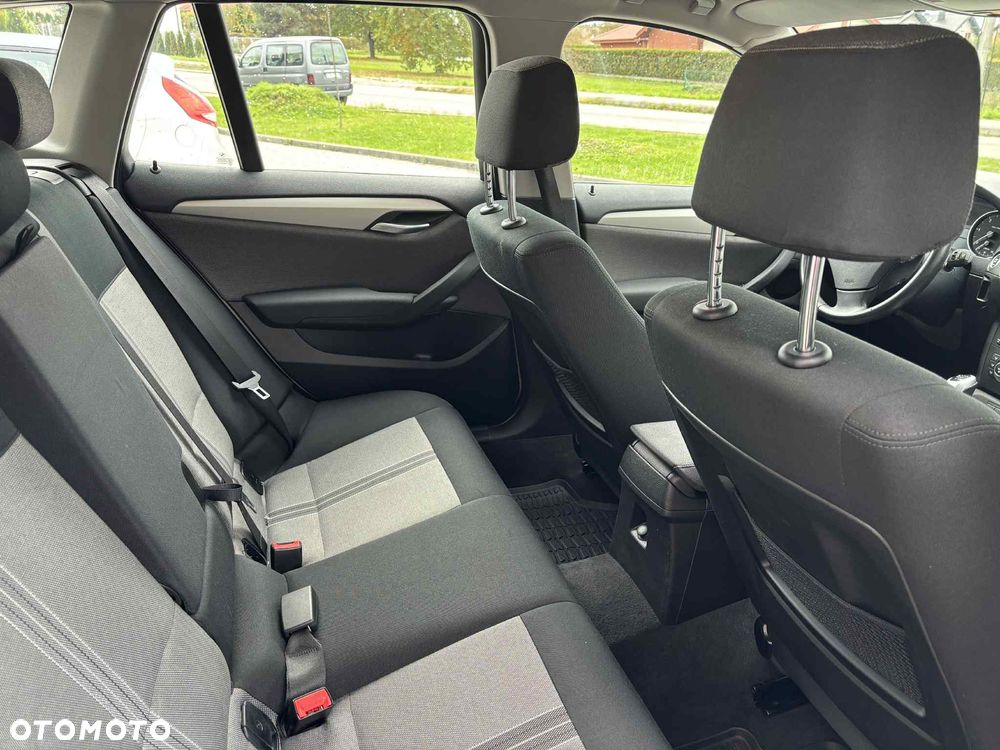 BMW X1 xDrive20d - 31