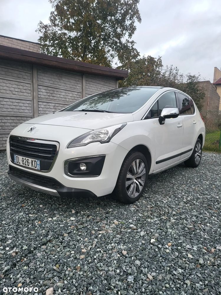 Peugeot 3008 HDi 115 Allure - 4