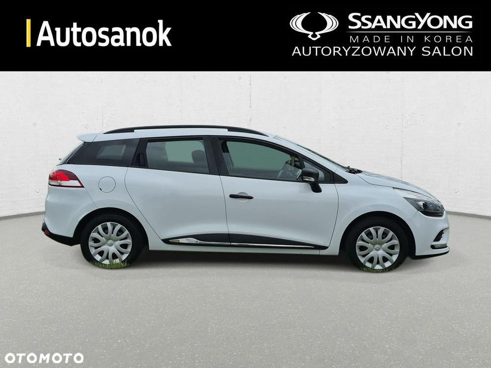 Renault Clio - 6