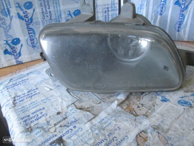 Farol Nevoeiro 8693348 VOLVO V70 2005 FD ORIGINAL - 1