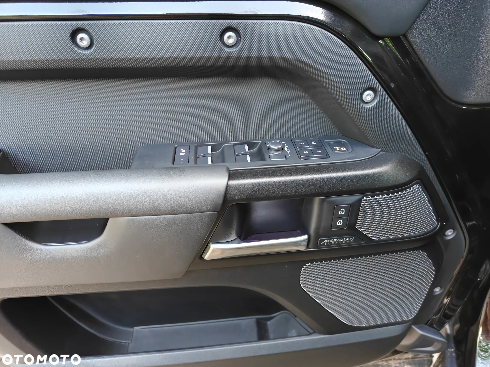 Land Rover Defender 110 5.0 P525 V8 Carpathian Edition - 32
