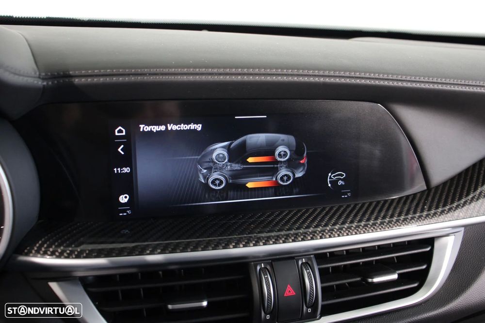 Alfa Romeo Stelvio 2.9 T Quadrifoglio AT8 Q4 - 26