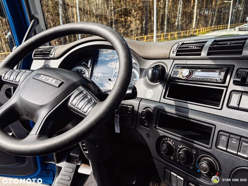 Tatra T158 PHOENIX 6x6 Euro 6 - 16