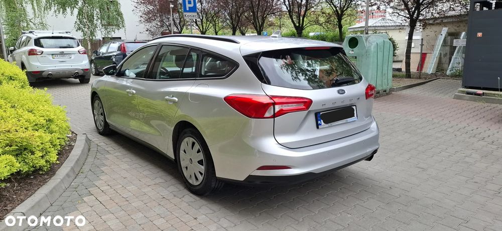 Ford Focus - 12