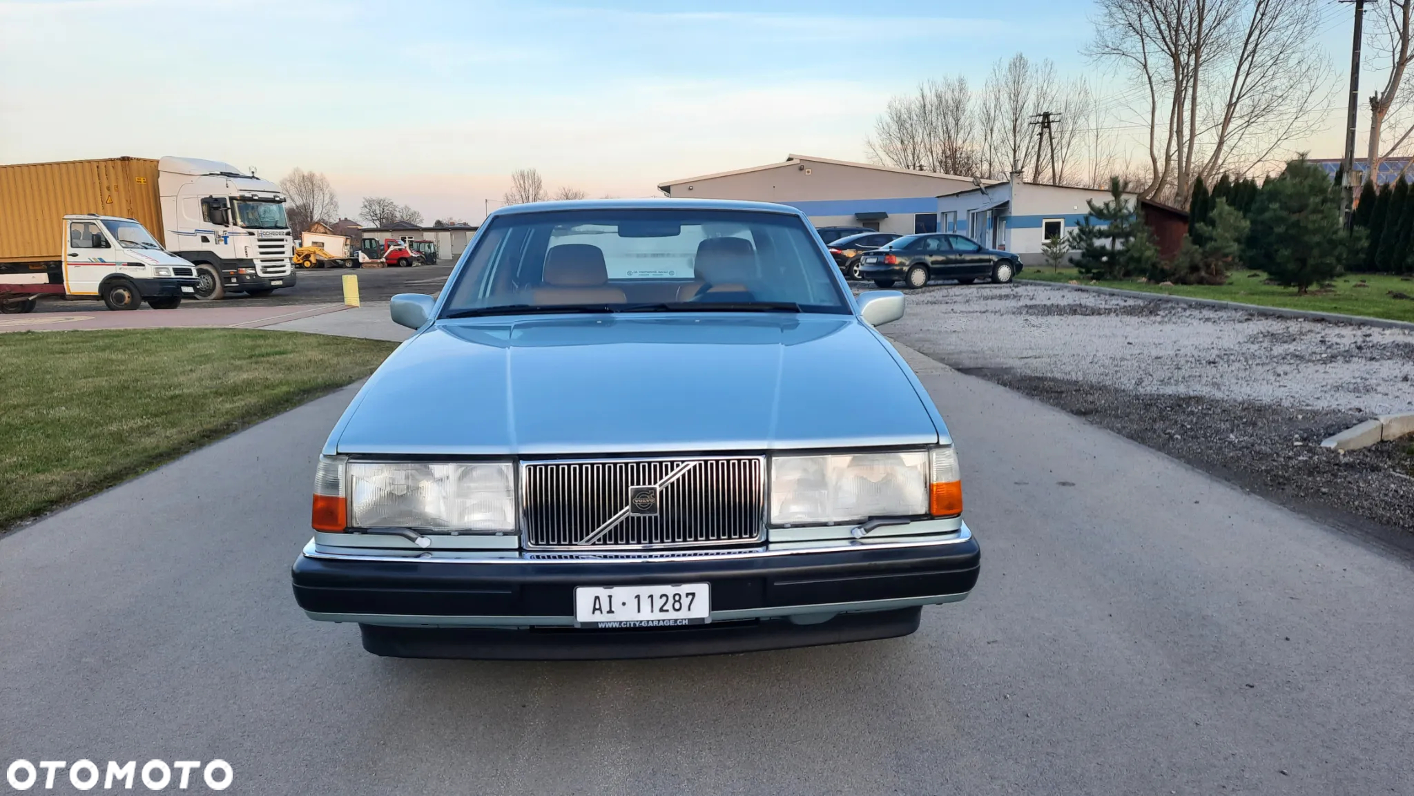 Volvo Seria 700 - 8