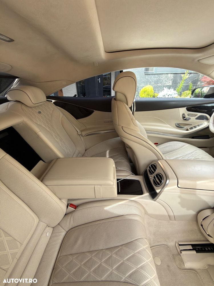 Mercedes-Benz S 560 4MATIC Aut - 14