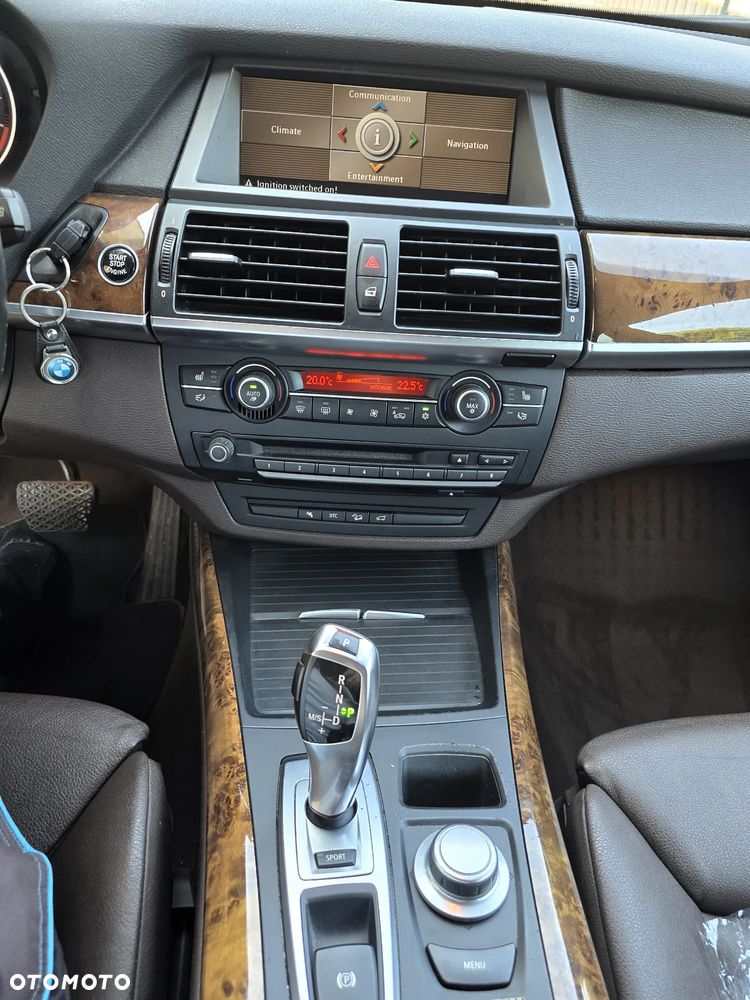 BMW X5 3.0sd xDrive - 15