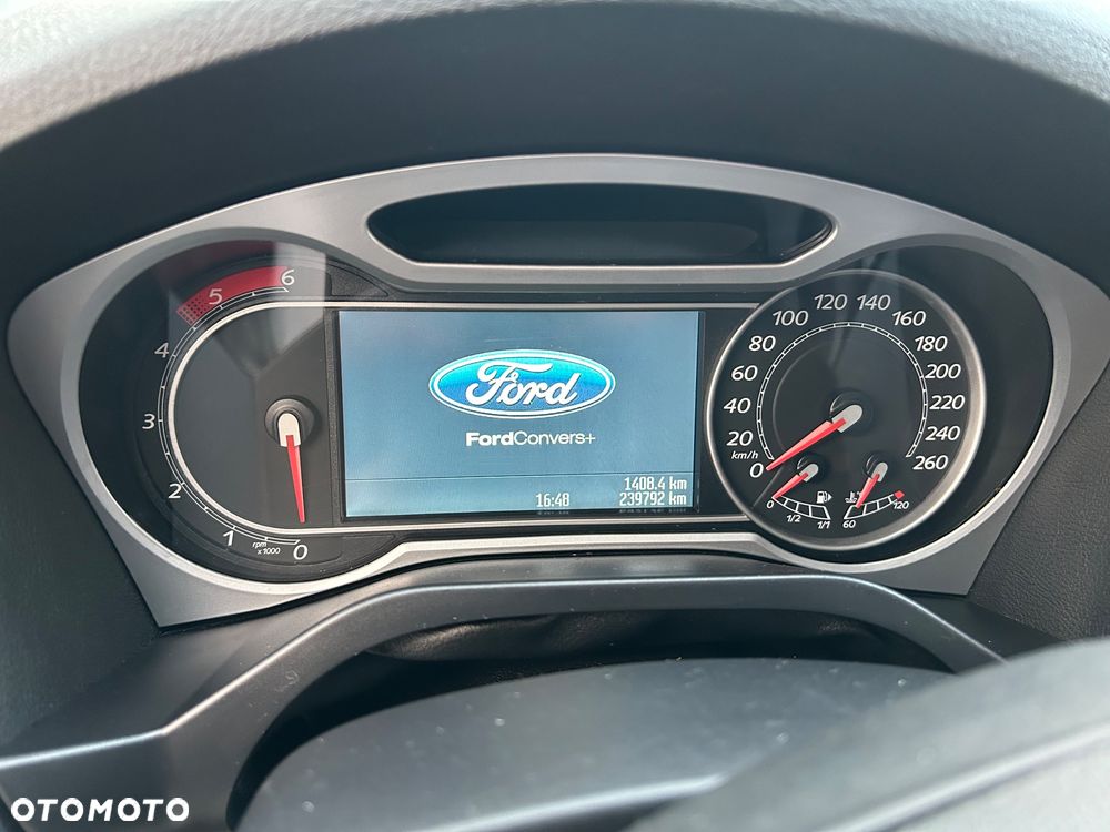 Ford S-Max - 9