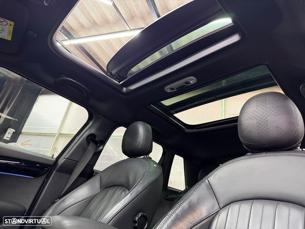 MINI 5 Portas Cooper S Aut. JCW - 13