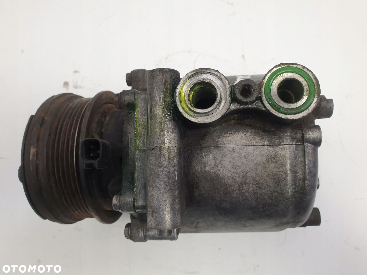 Ford Crown Victoria II 4.6 V8 SPRĘŻARKA KLIMATYZACJI pompa RF1L2H19D647AD - 2