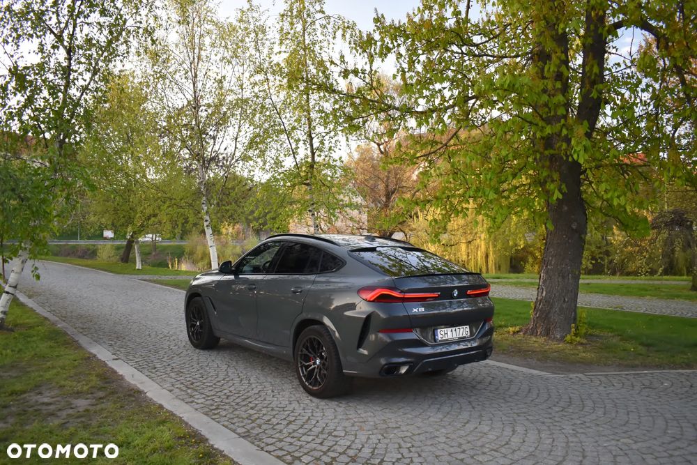 BMW X6M - 2