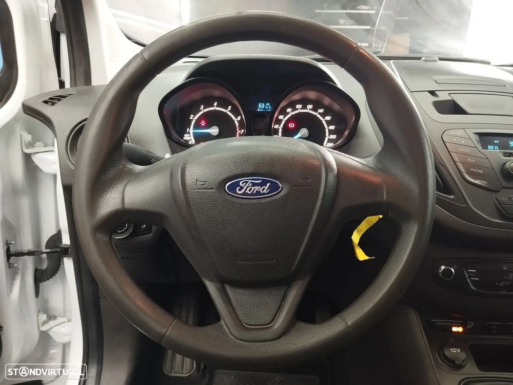 Ford Tourneo Courier 1.0 EcoBoost Ambiente - 14