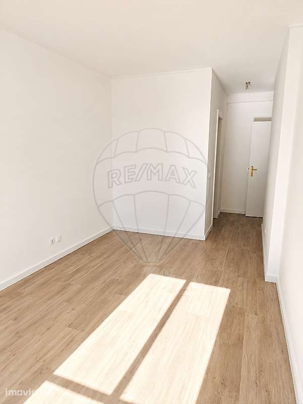 Apartamento T2 para arrendamento - Grande imagem: 5/10