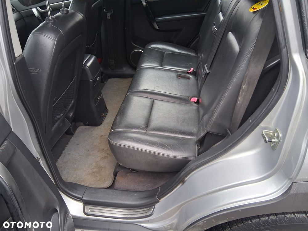 Chevrolet Captiva 2.0 4WD 7 Sitzer Automatik LT - 9