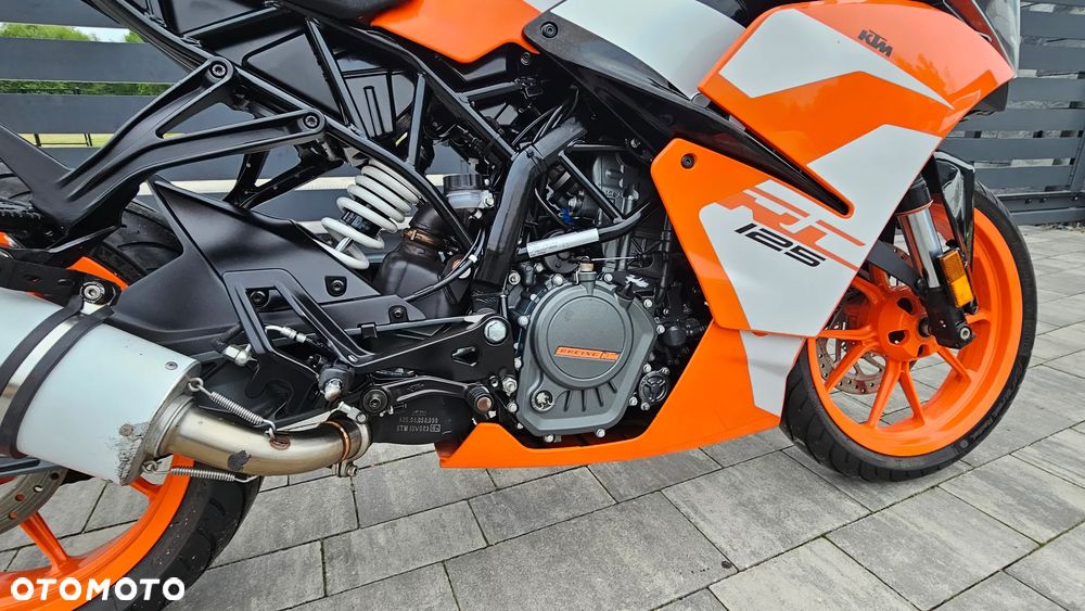 KTM RC 125 - 14