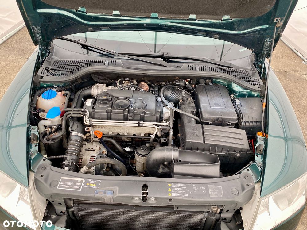 Skoda Octavia 2.0 TDI DPF Elegance - 25