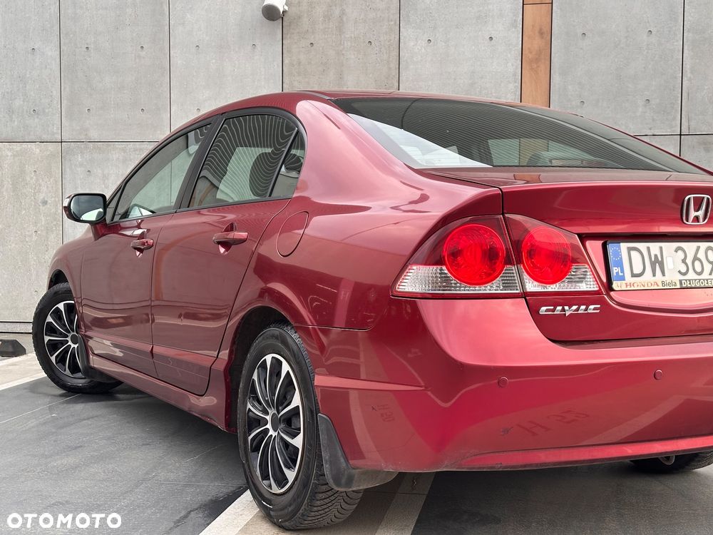 Honda Civic 1.8 Comfort - 13