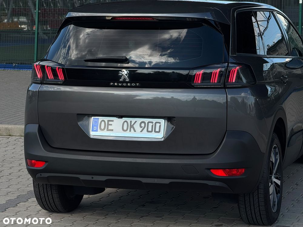 Peugeot 5008 PureTech 130 EAT8 Stop & Start Roadtrip - 19