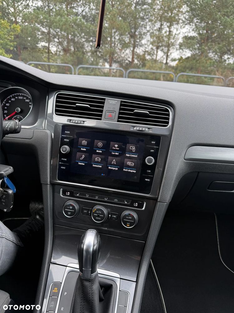 Volkswagen Golf 1.6 TDI SCR DSG Comfortline - 30