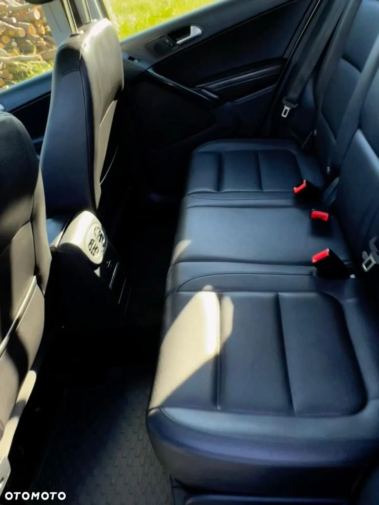 Volkswagen Tiguan 2.0 TSI 4Motion DSG Track & Field - 11