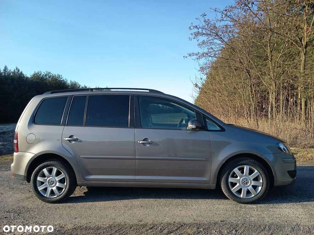 Volkswagen Touran 1.6 - 3