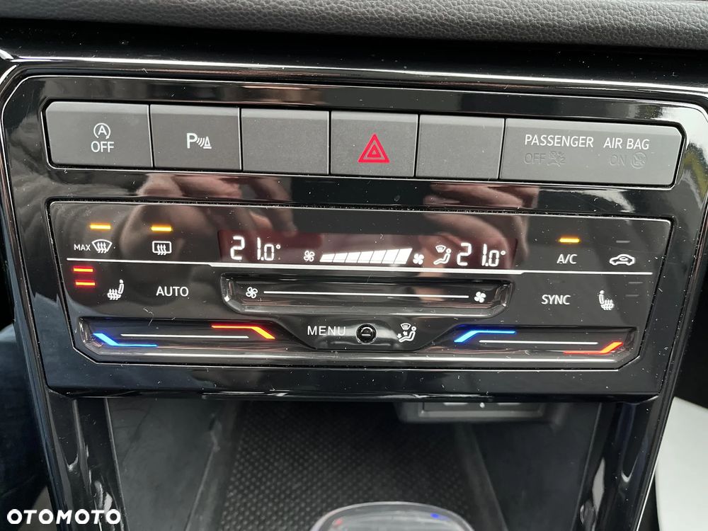 Volkswagen T-Cross 1.0 TSI Life DSG - 29