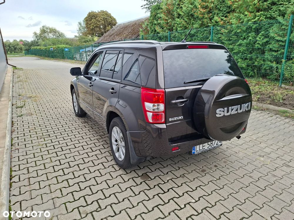 Suzuki Grand Vitara 1.9 DDiS Club - 2