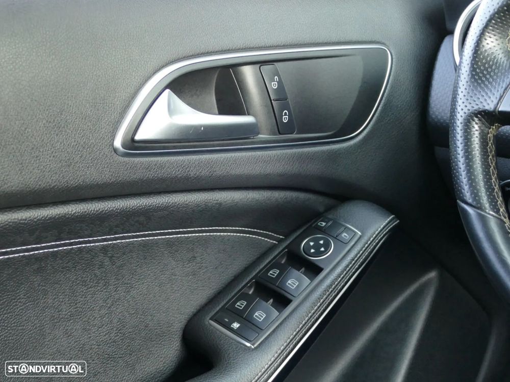 Mercedes-Benz A 180 d Urban - 28