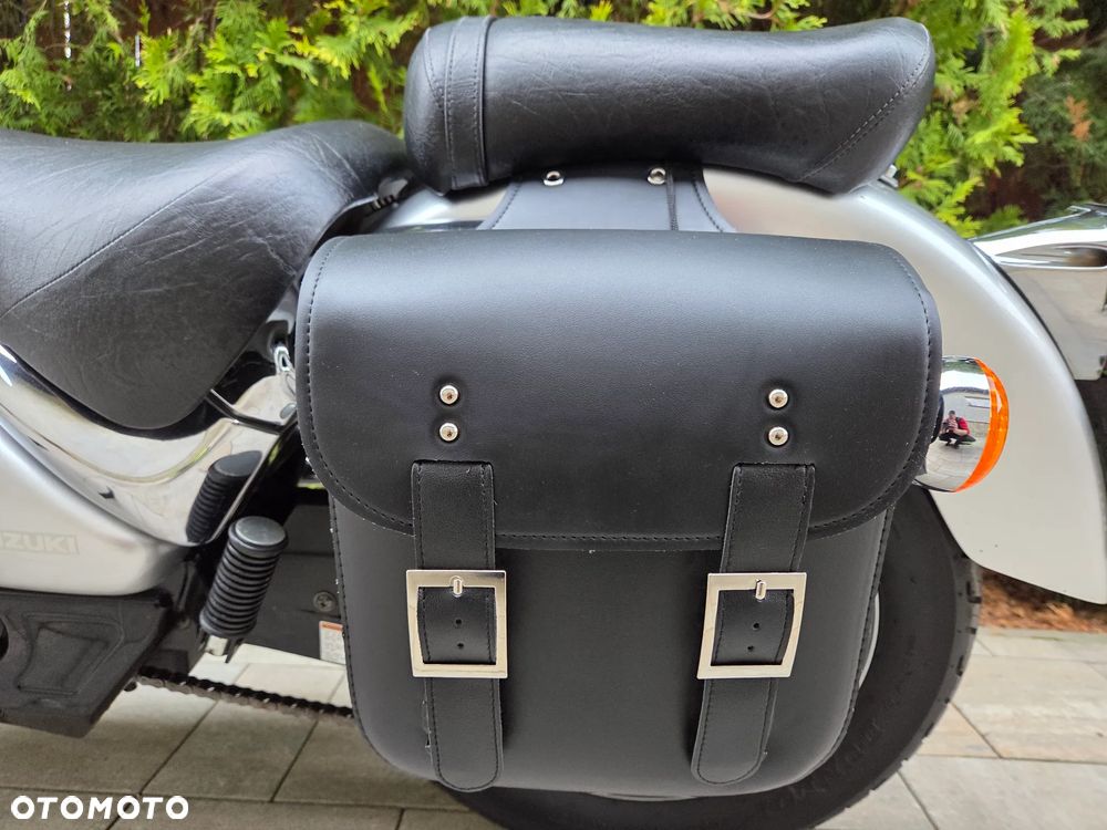 Suzuki Intruder - 20