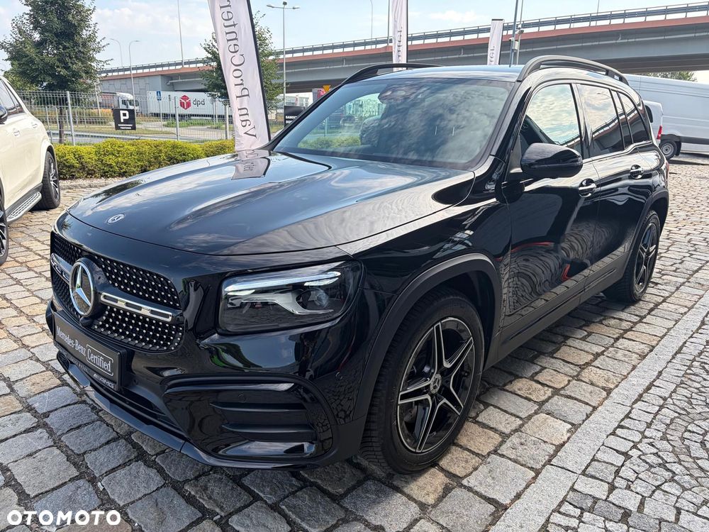Mercedes-Benz GLB 220 d 4-Matic AMG Line 8G-DCT - 3