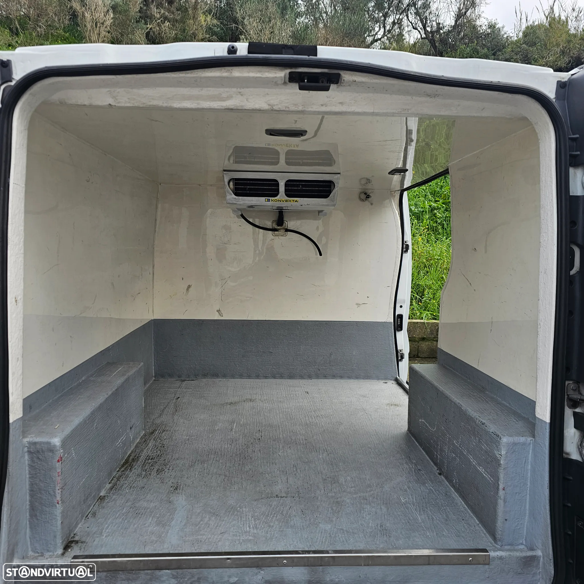 Opel Vivaro frigorífica - 2