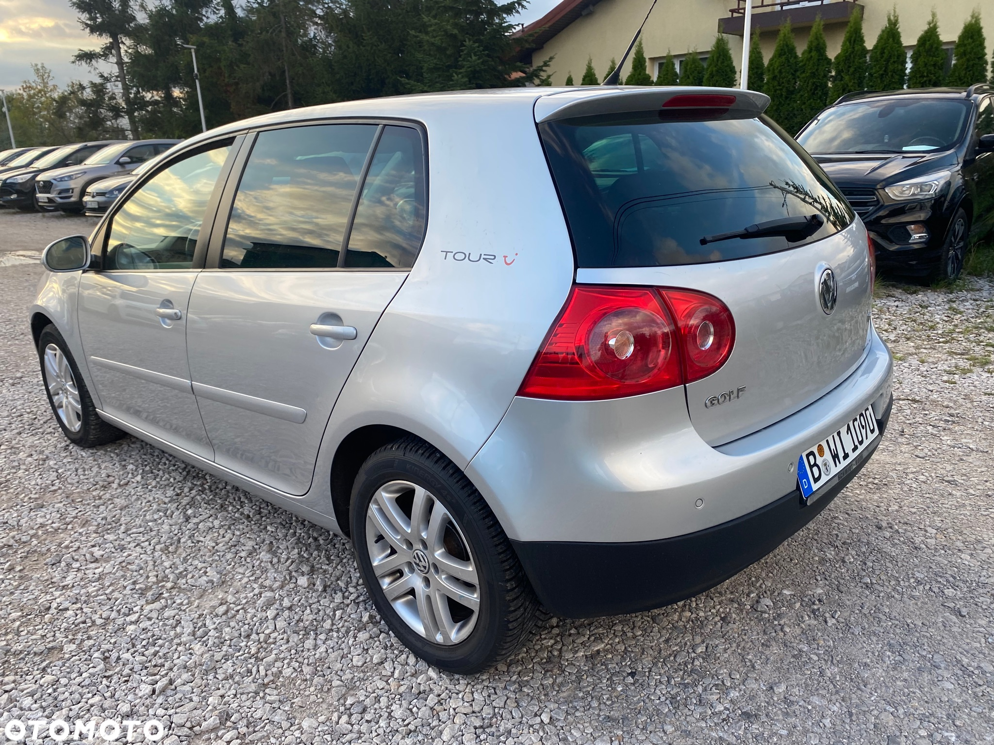 Volkswagen Golf 1.6 United - 36