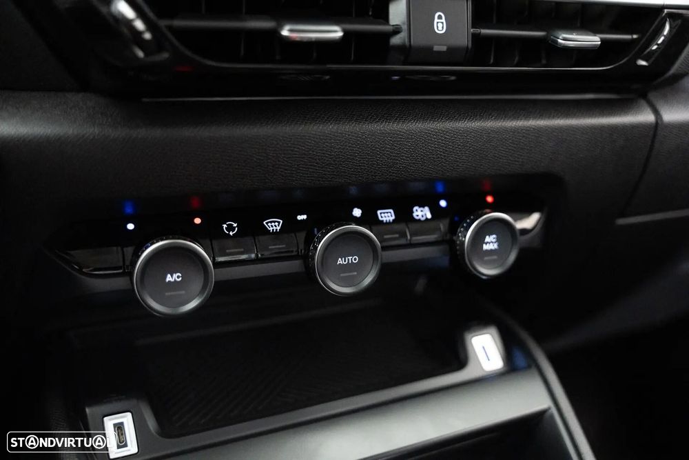 Citroën C4 1.2 PureTech Feel Pack EAT8 - 24