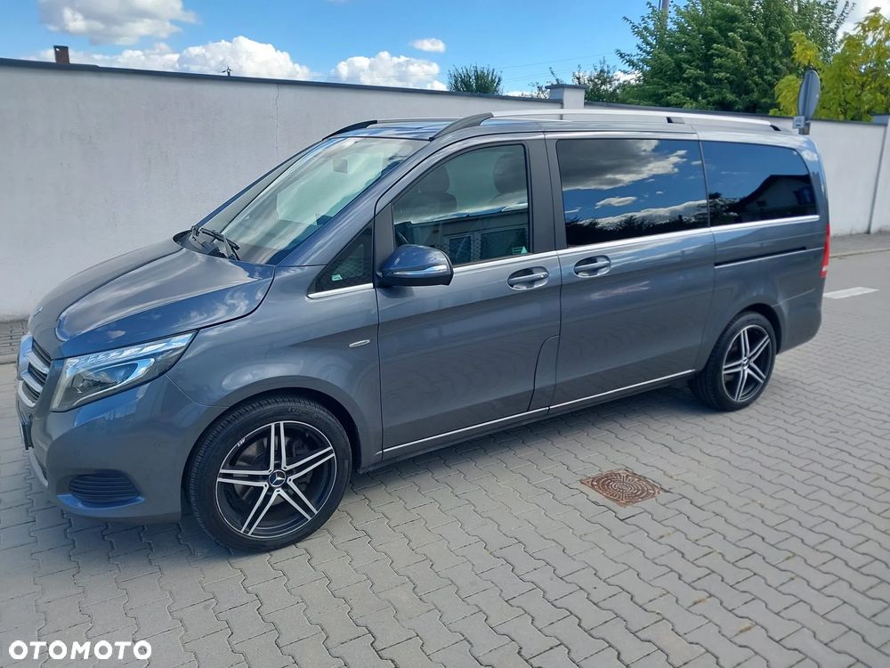 Mercedes-Benz Klasa V 250 (BlueTEC) d Avantgarde 7G-Tronic - 2