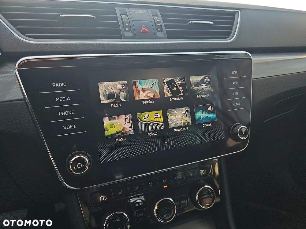 Skoda Superb 2.0 TDI SCR Style DSG - 28