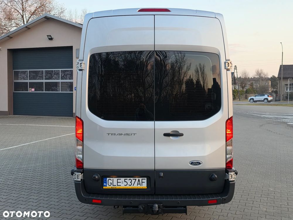 Ford Transit - 33