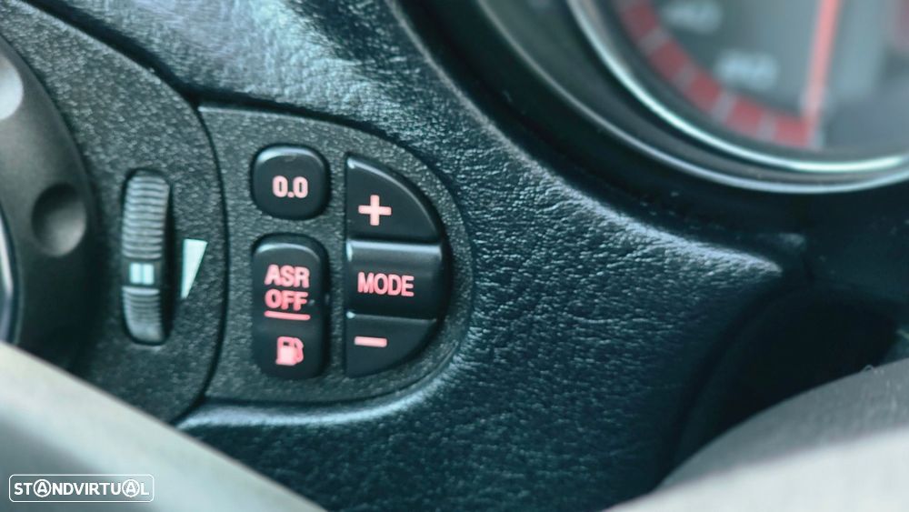 Alfa Romeo GT 1.9 JTD M-JET Q2 - 39